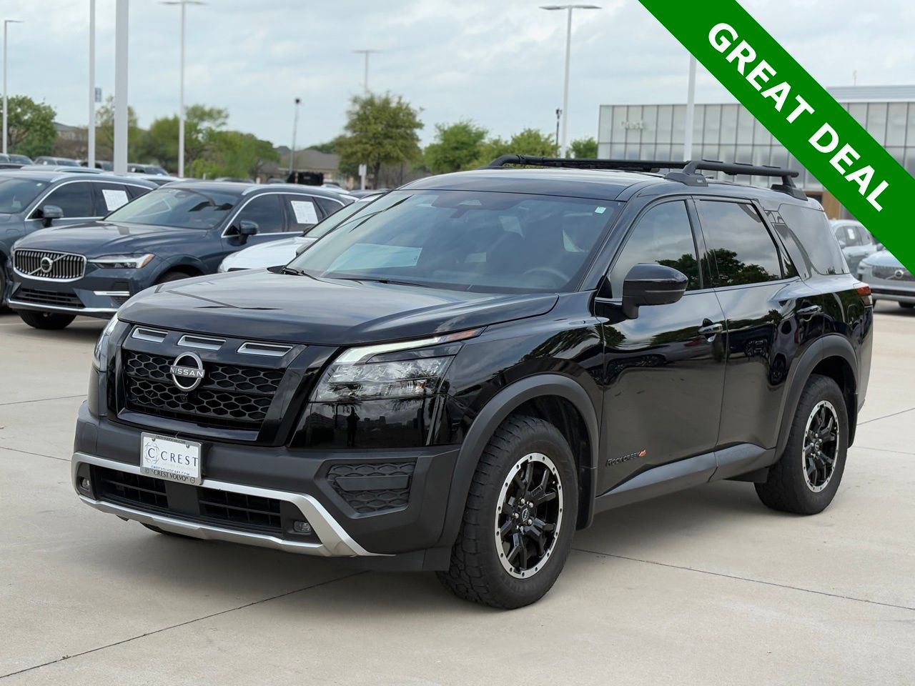 View vehicle photo 3