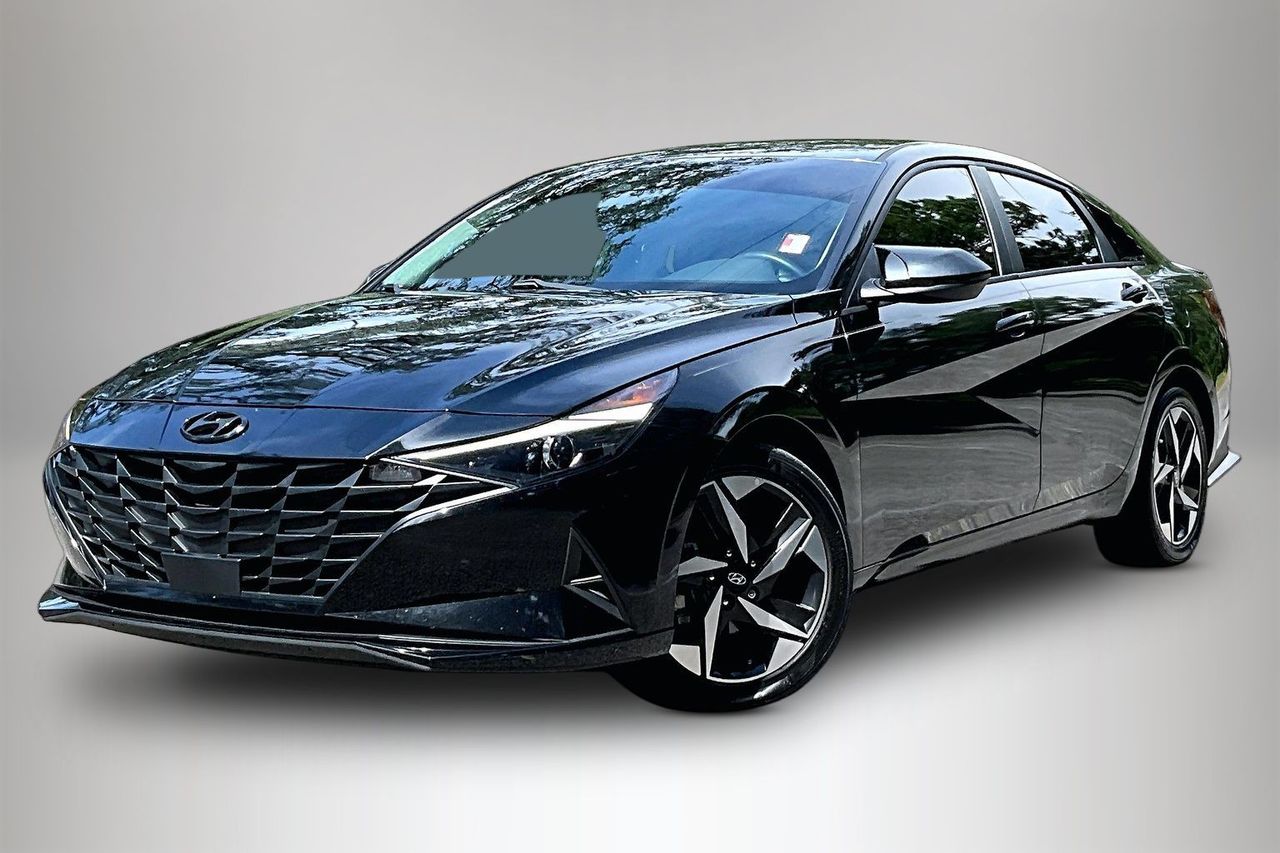 Onyx Black 2023 Hyundai Elantra Sedan Front-Wheel Drive Continuously Variable Transmission