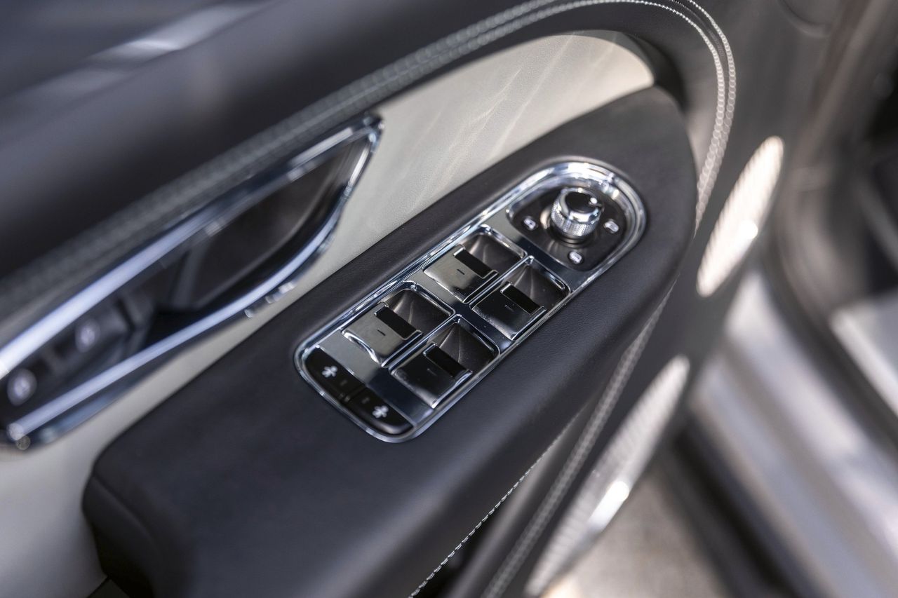 Used Car 2025 Bentley Bentayga  S For Sale Under $240,000 In Austin, Texas