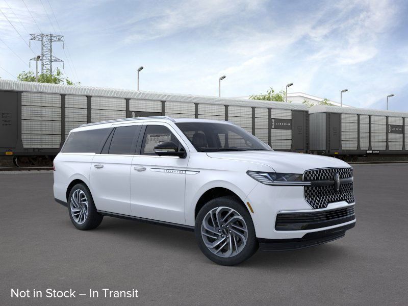 new 2026 Lincoln Navigator L car, priced at $112,385