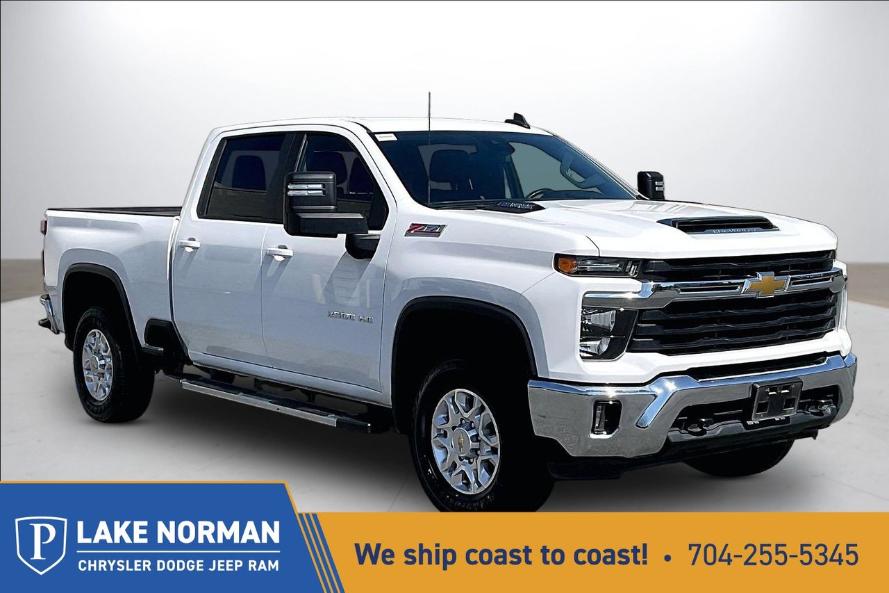 Summit White 2024 Chevrolet Silverado 2500HD LT Crew Cab 4WD Pickup Truck Four-Wheel Drive Automatic