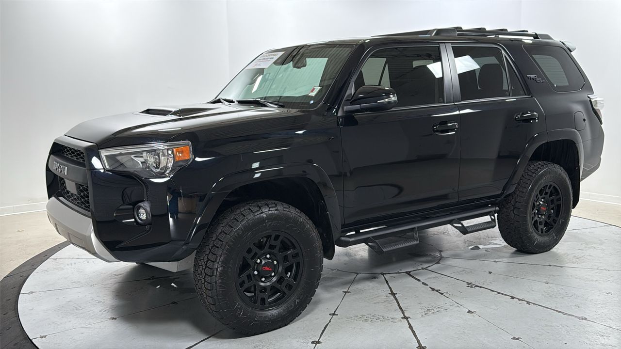 2023 Toyota 4Runner TRD Off-Road Premium 4WD V6's photo