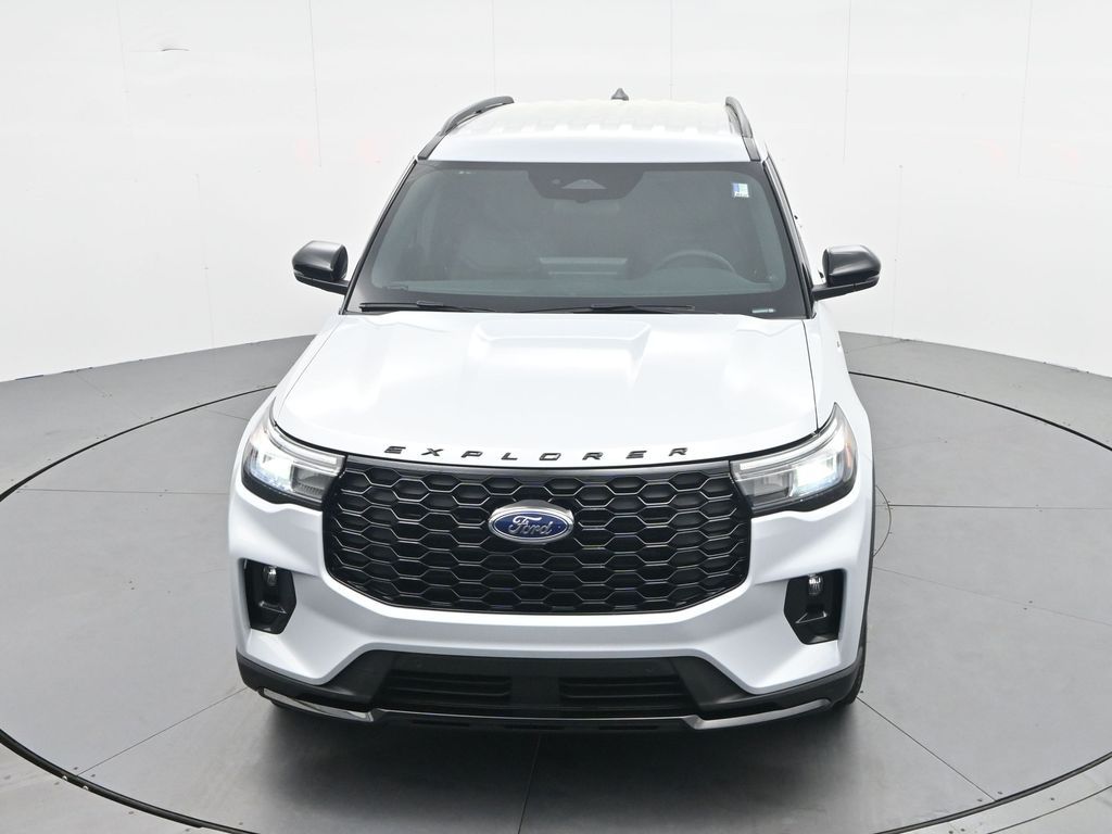 New 2026 White Ford ST-Line image 20