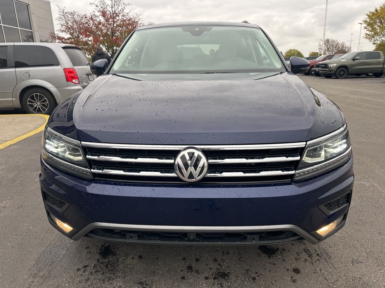 2021 Volkswagen Tiguan 2.0T SEL Premium R-Line 2