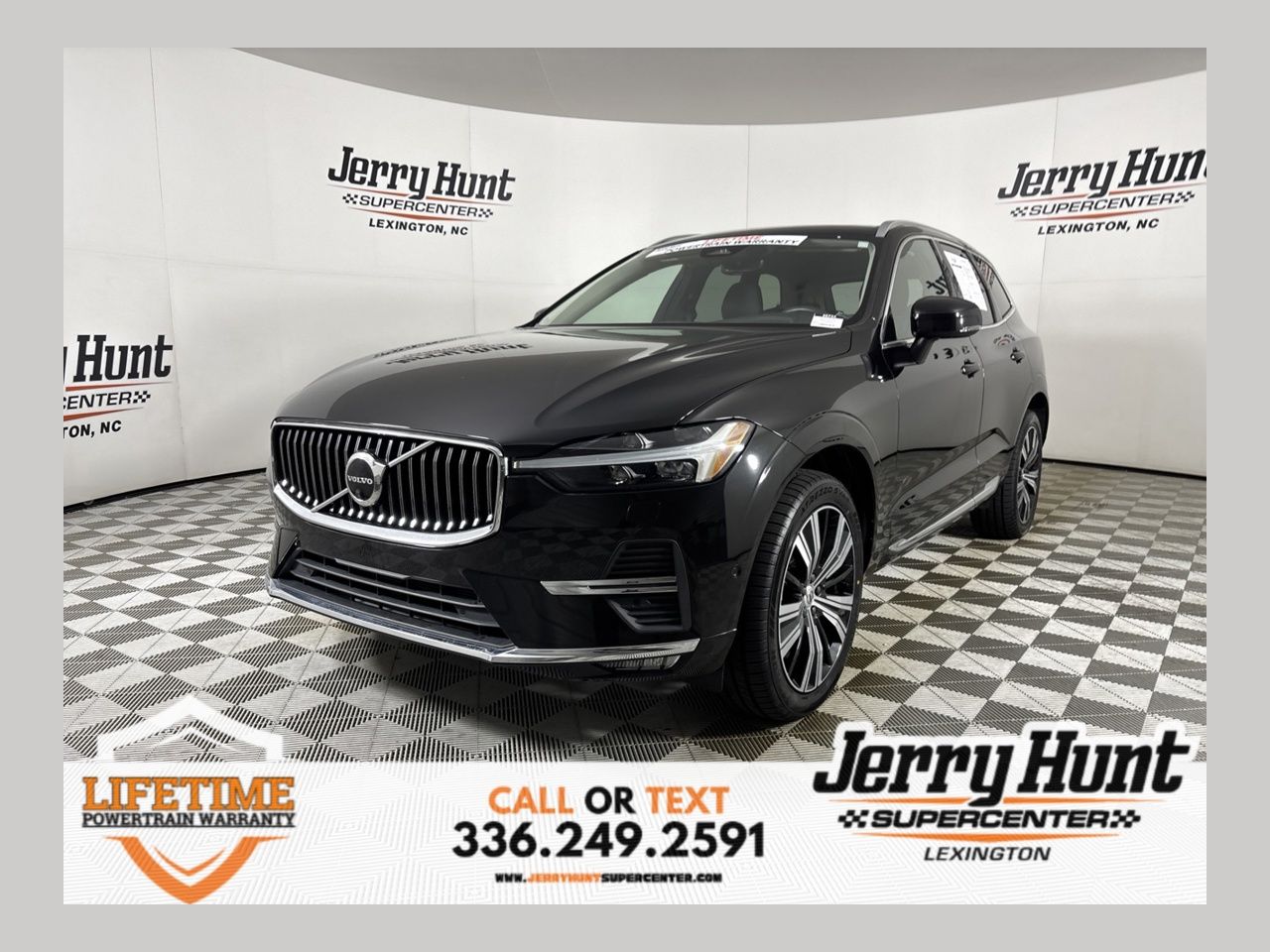 Black 2023 Volvo XC60 B5 Plus Bright Theme AWD SUV / Crossover All-Wheel Drive Automatic
