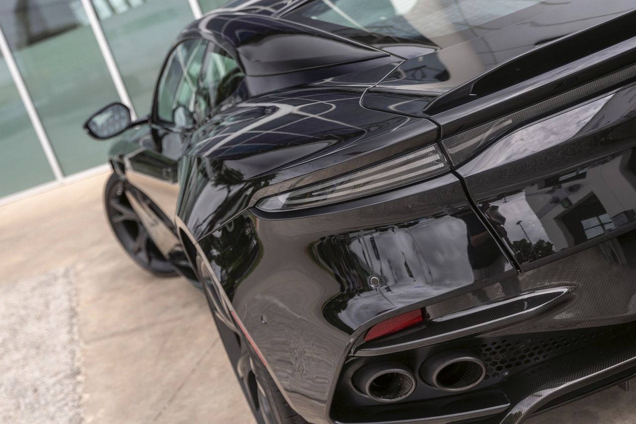 Used Car 2019 Aston Martin Dbs  Superleggera For Sale Under $230,000 In Austin, Texas