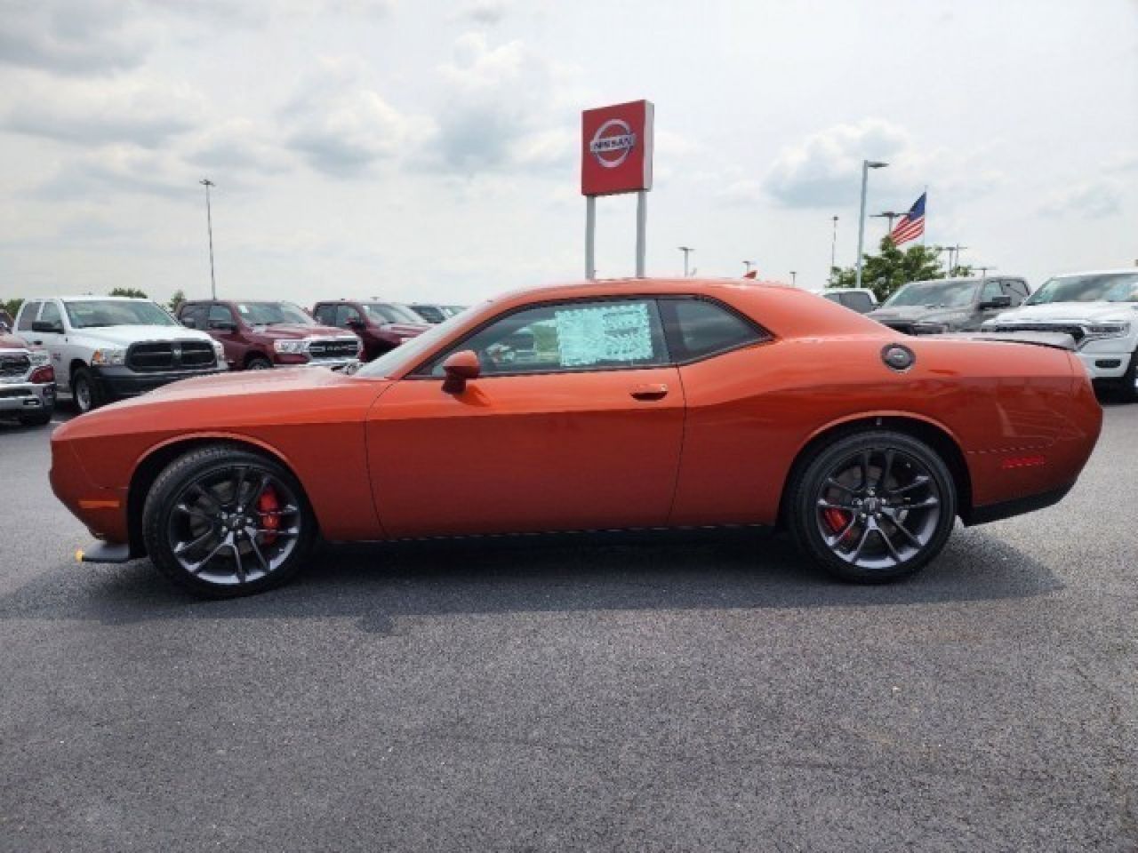 2023 Dodge Challenger GT 8