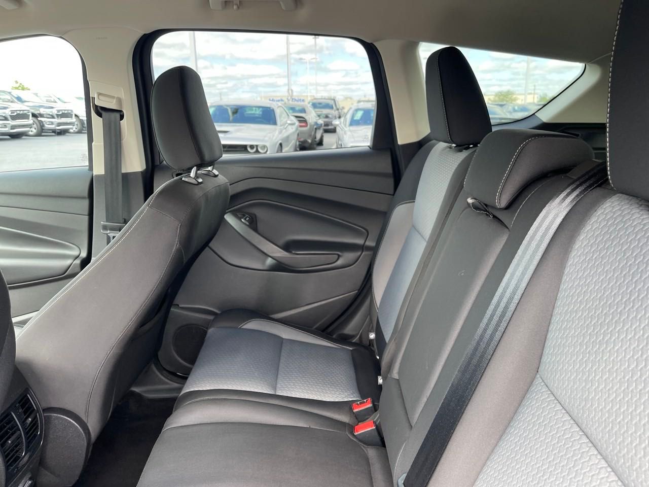 2019 Ford Escape SE 13