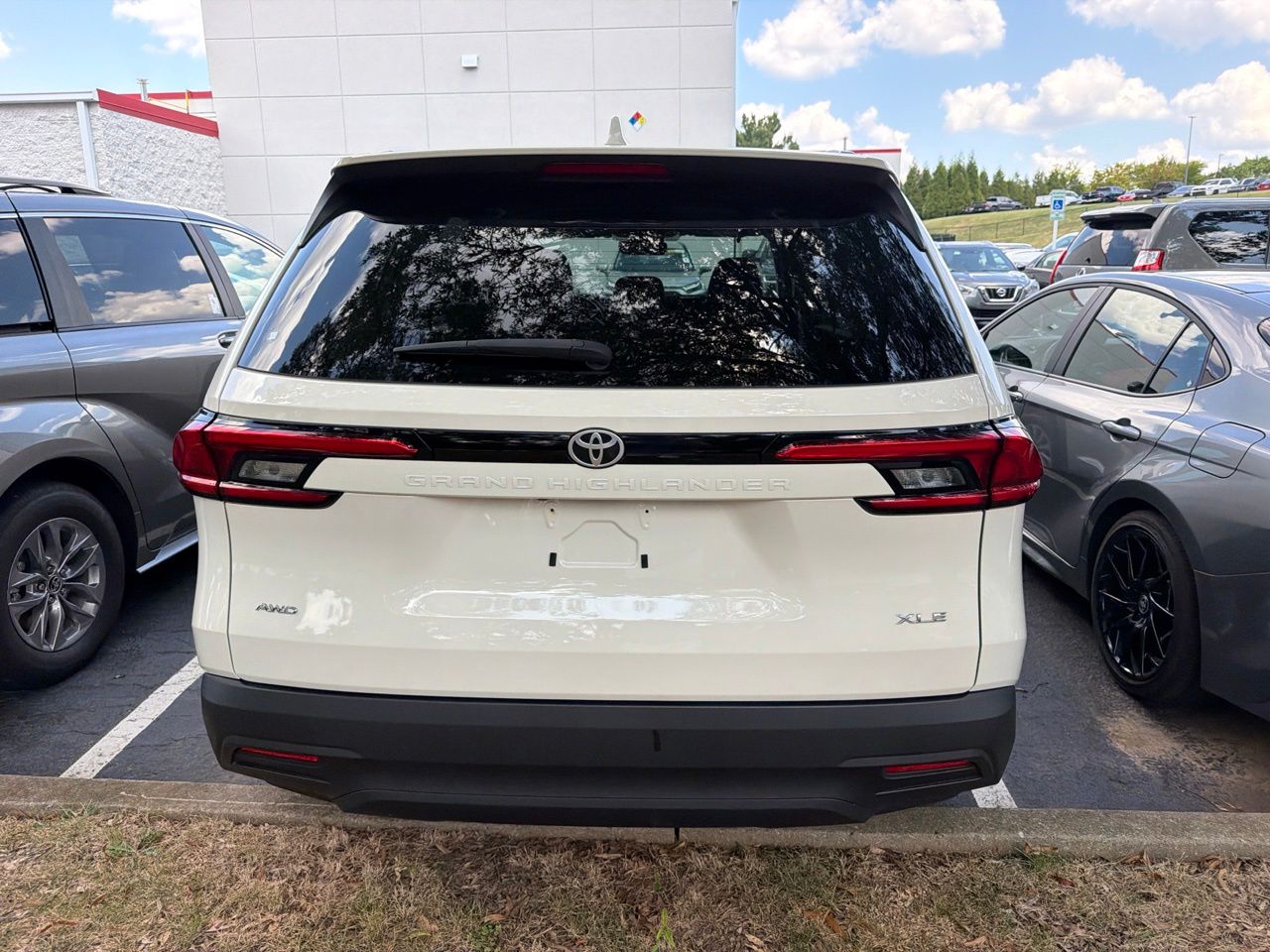 Certified Used 2024 White Toyota XLE image 5