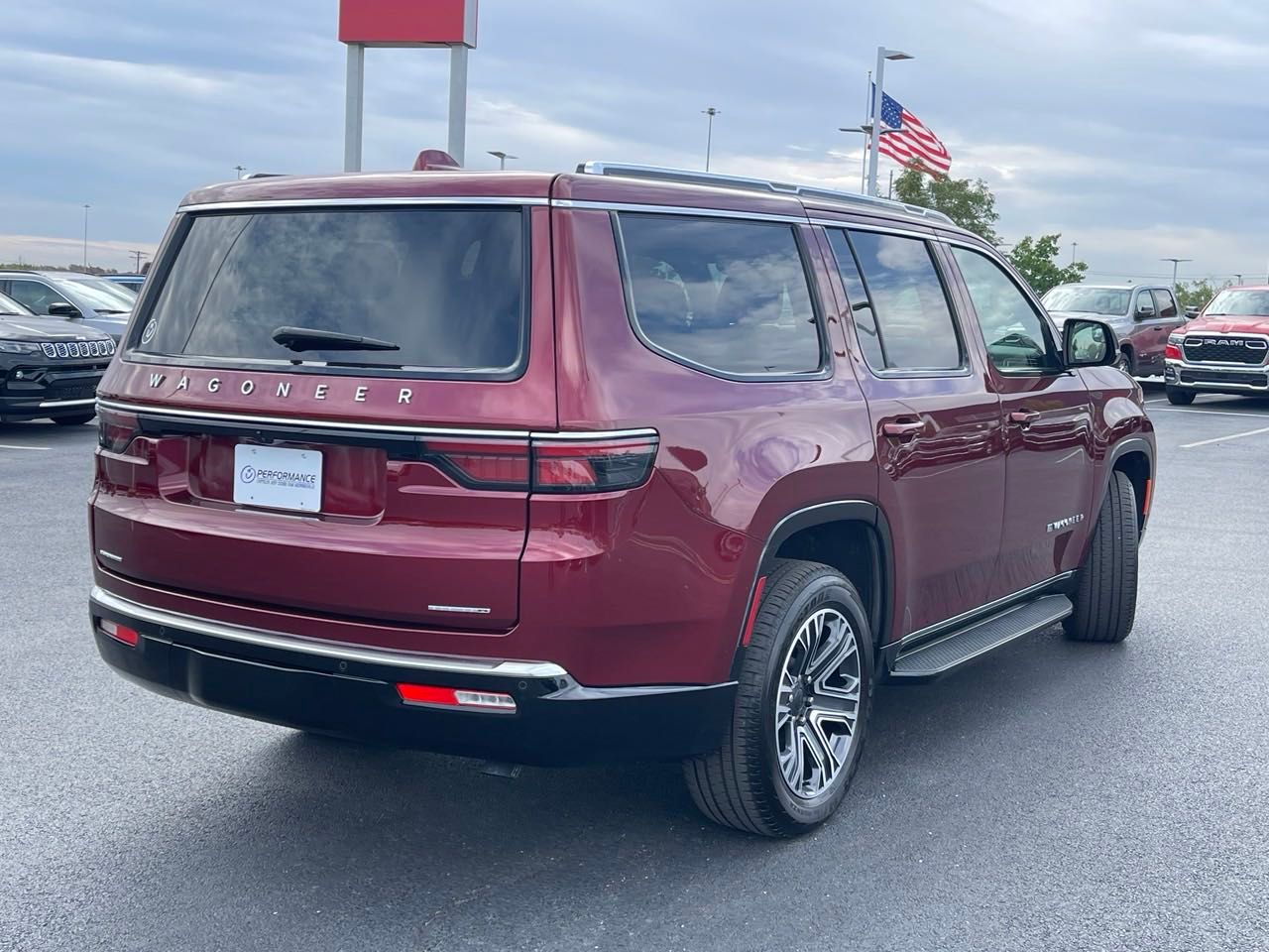 2023 Jeep Wagoneer Series II 3