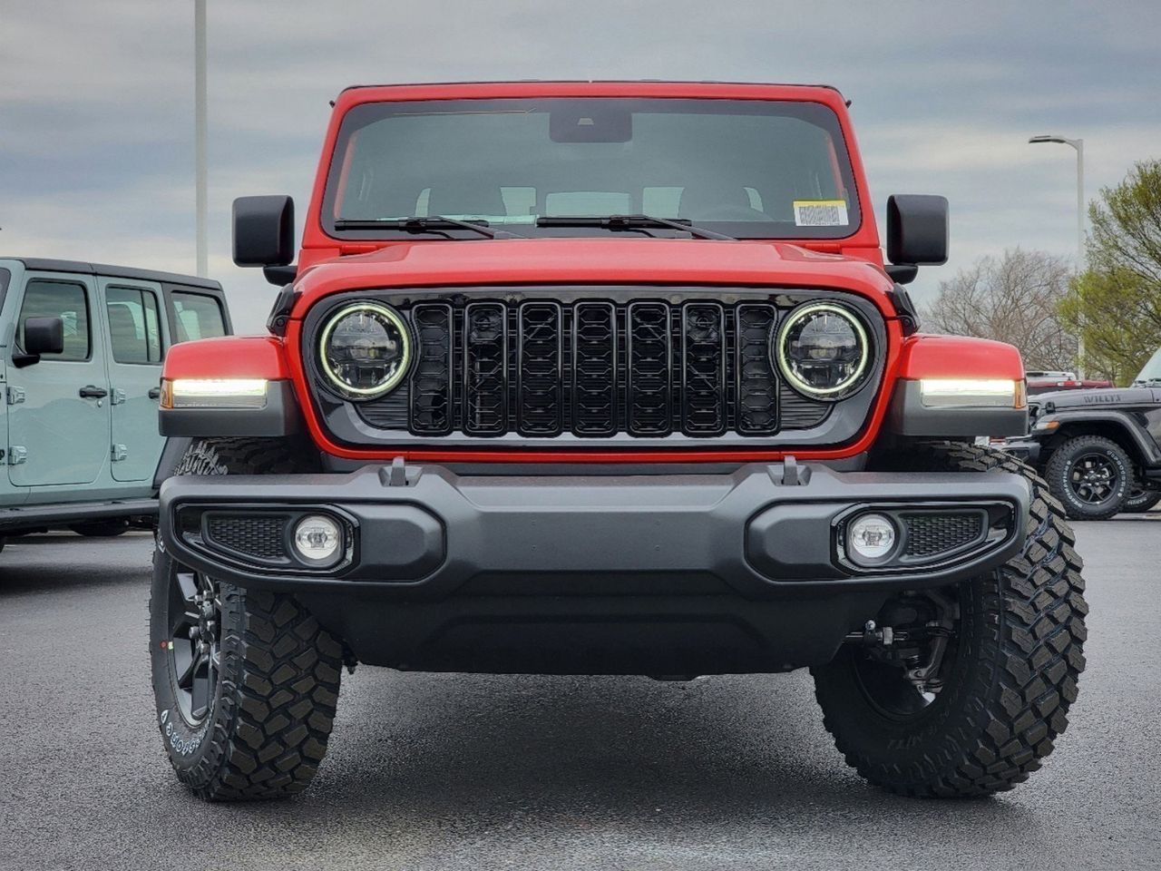 2024 Jeep Gladiator  2