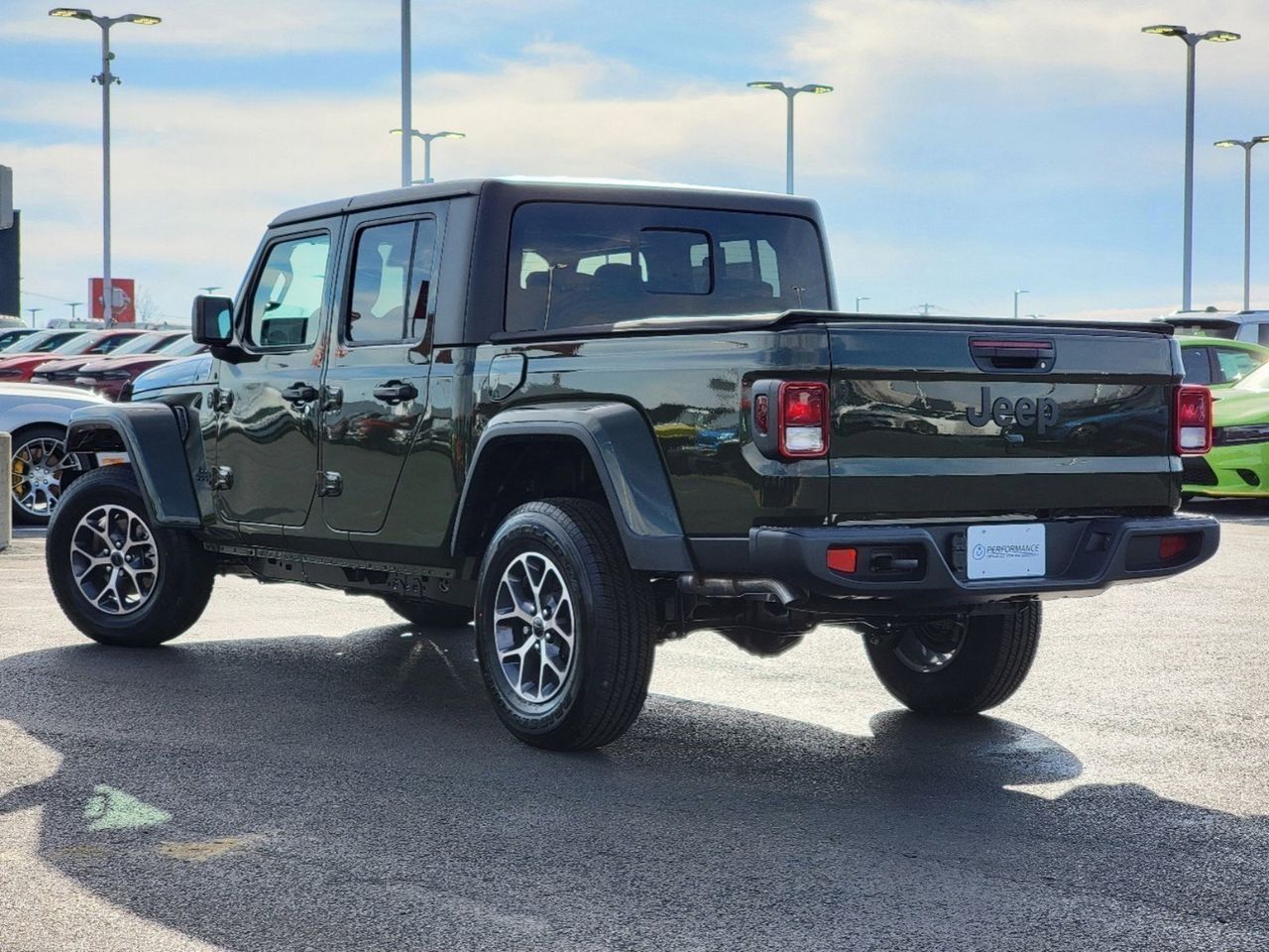 2024 Jeep Gladiator Sport 5