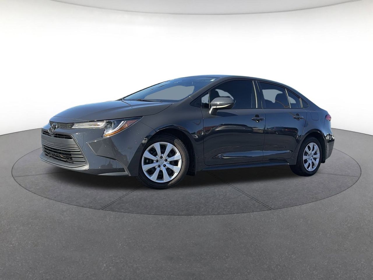 2025 Toyota Corolla LE FWD