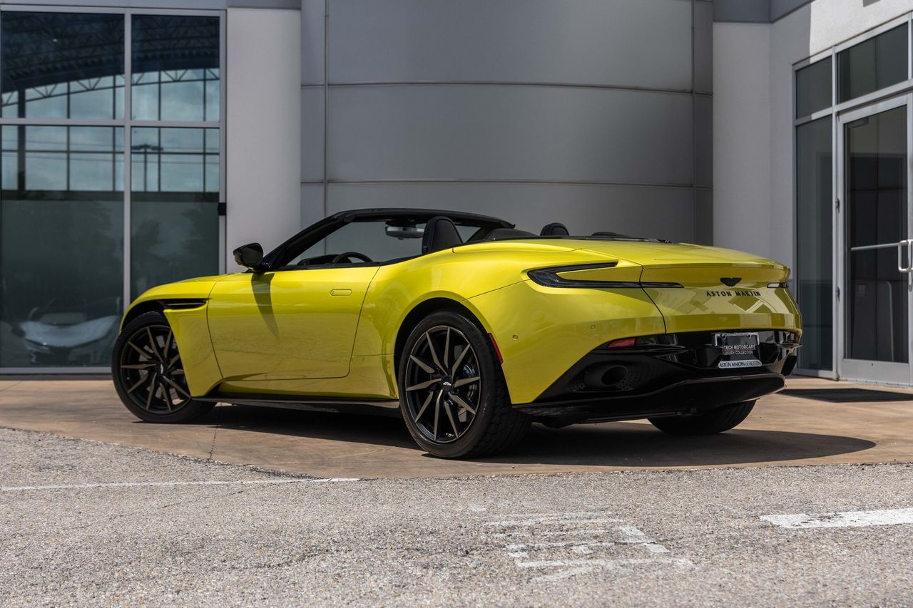 Used Car 2022 Aston Martin Db11  Volante For Sale Under $170,000 In Austin, Texas