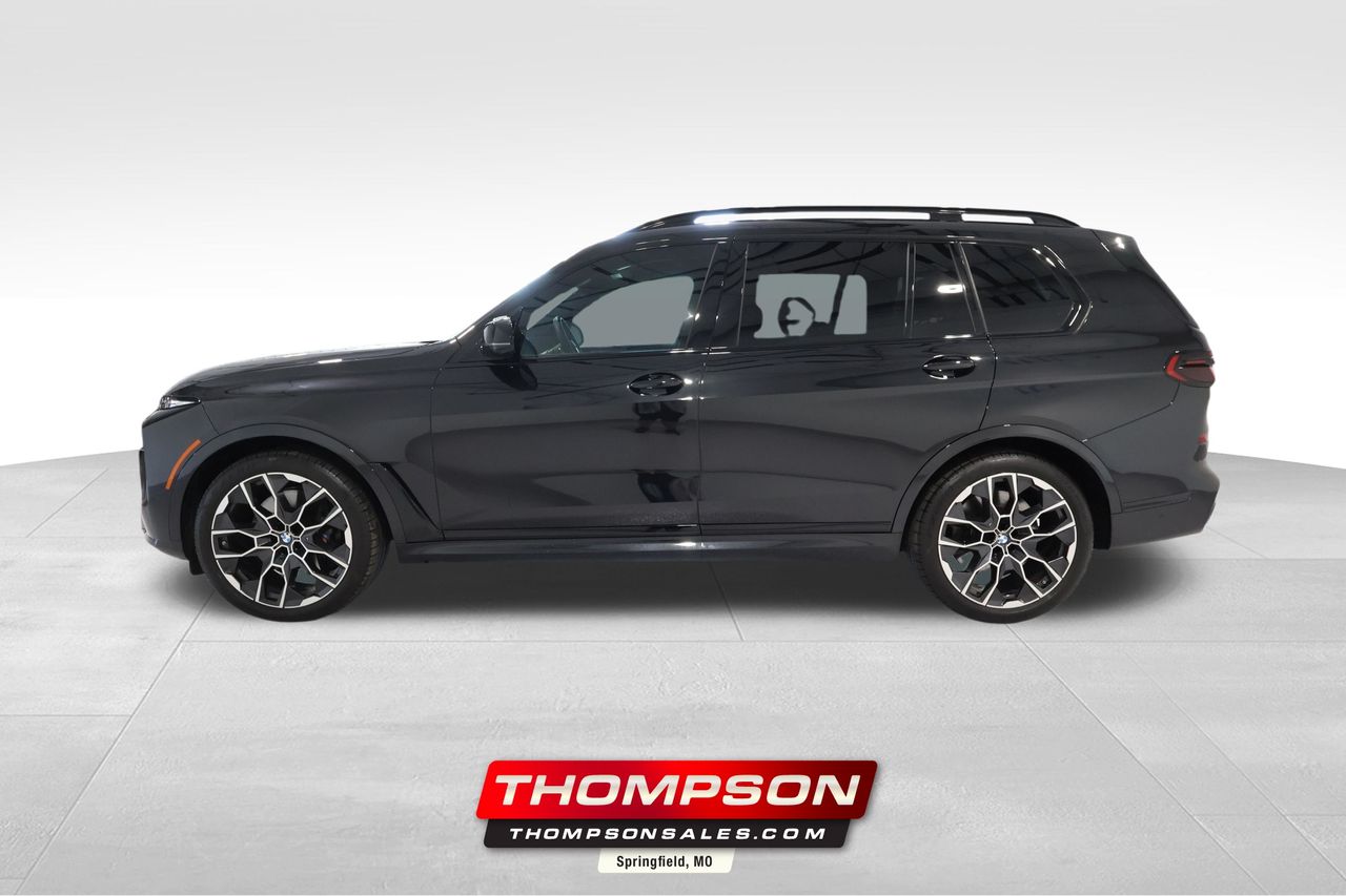  2026 BMW X7 M60i AWD   