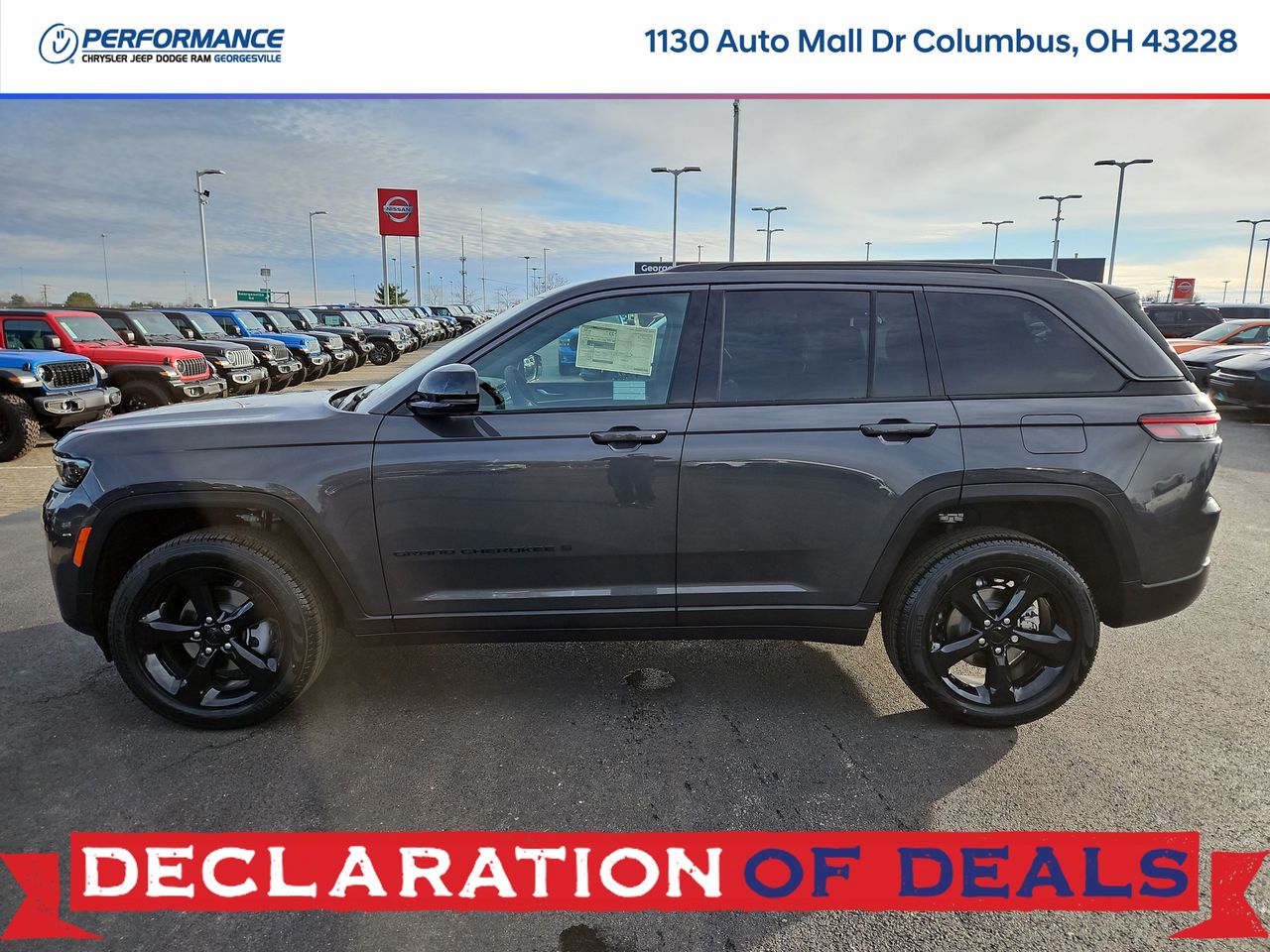 View vehicle photo 4