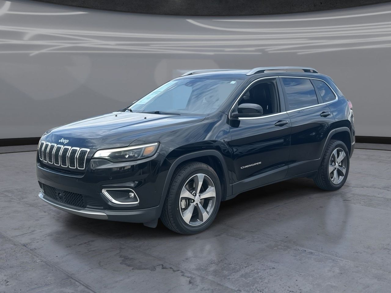 Diamond Black Crystal Pearlcoat 2019 Jeep Cherokee SUV / Crossover Front-Wheel Drive 9-Speed Automatic