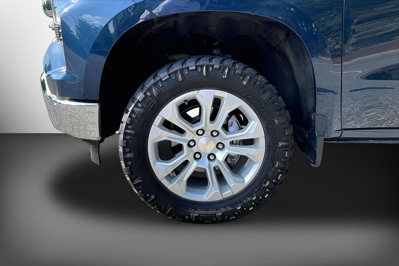 Certified Used 2023 Blue Chevrolet LTZ image 31