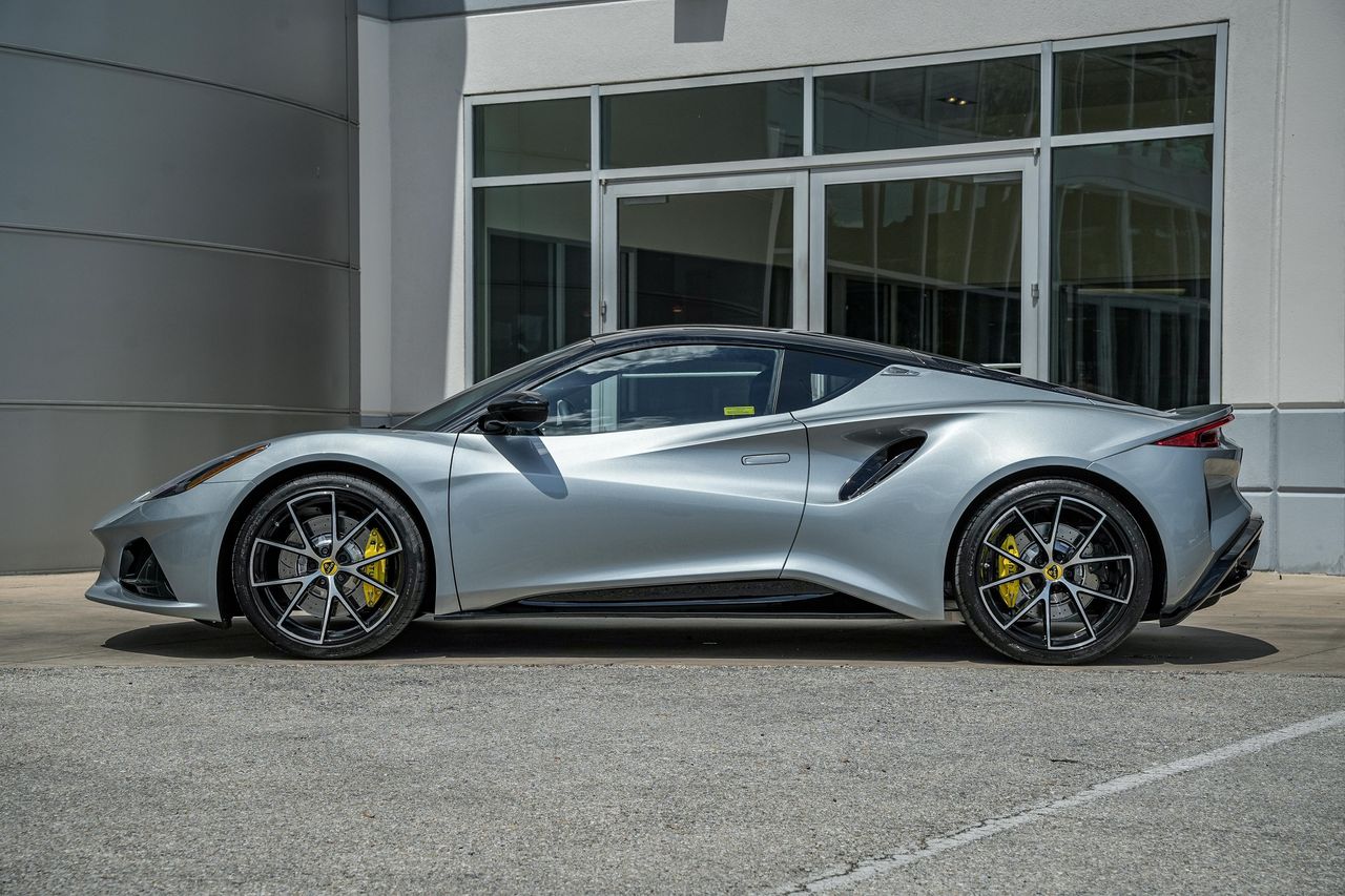New Car 2025 Lotus Emira  For Sale Under $120,000 In Austin, Texas