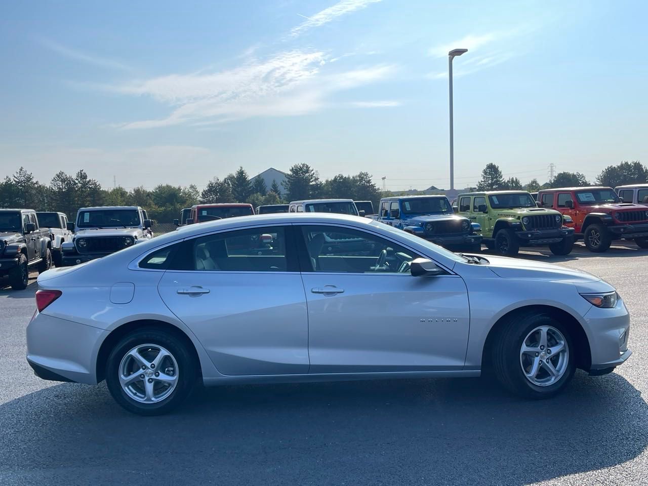 2018 Chevrolet Malibu LS 2