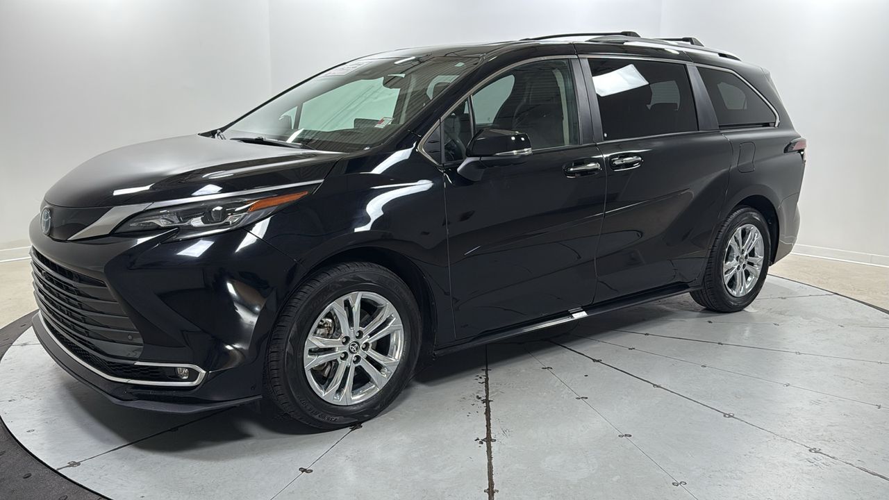 Midnight Black Metallic 2024 Toyota Sienna Platinum 7-Passenger AWD Minivan All-Wheel Drive Continuously Variable Transmission