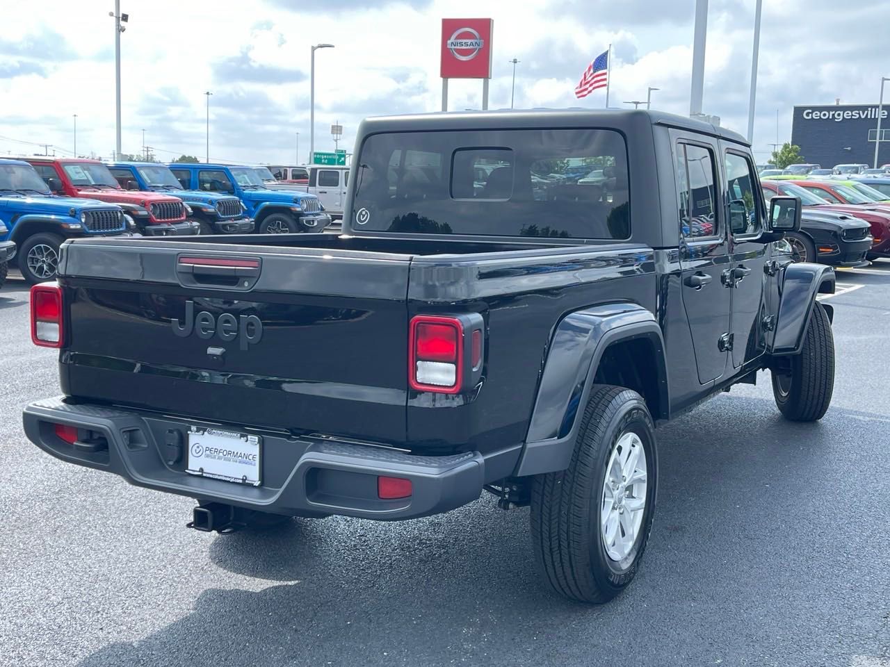 2023 Jeep Gladiator Sport 3