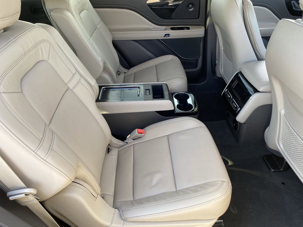 used 2023 Lincoln Aviator car, priced at $44,794