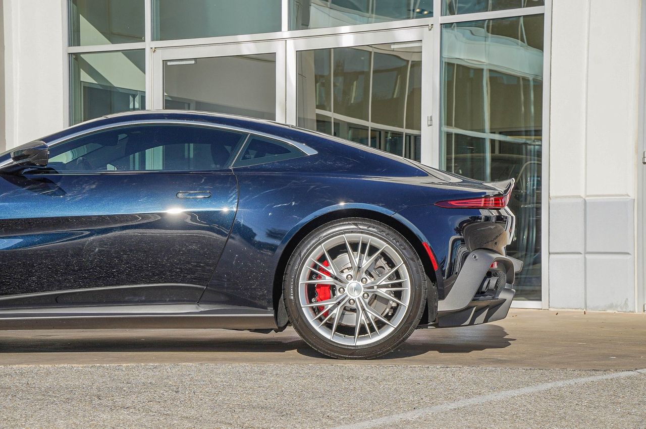 Used Car 2022 Aston Martin Vantage  For Sale Under $140,000 In Austin, Texas