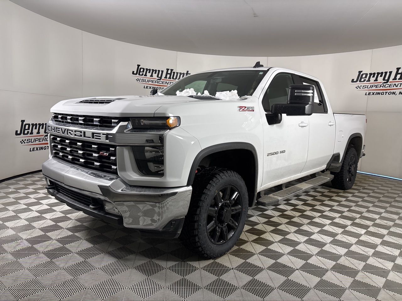 2023 Chevrolet Silverado 2500HD LT Crew Cab 4WD