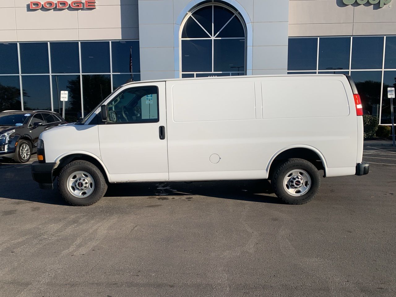 2019 GMC Savana 2500 Work Van 6