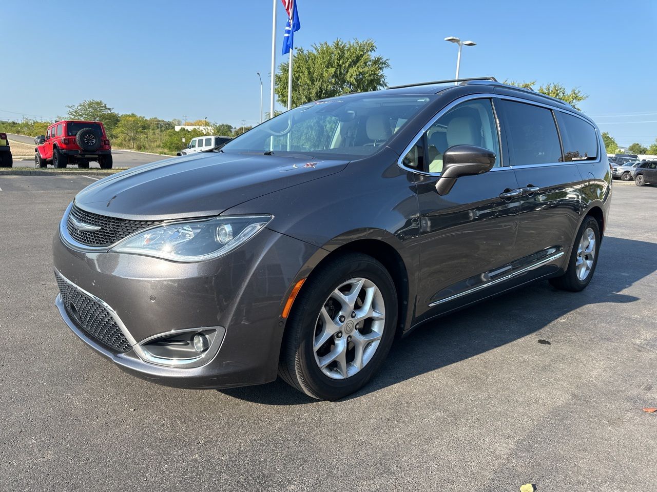 2017 Chrysler Pacifica Touring L Plus 3