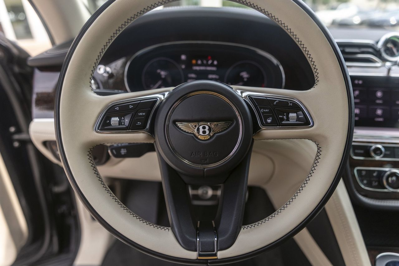 Used Car 2021 Bentley Bentayga  V8 For Sale Under $130,000 In Austin, Texas