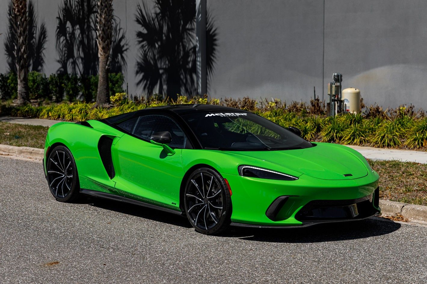 2025 McLaren GTS Base - Photo 2