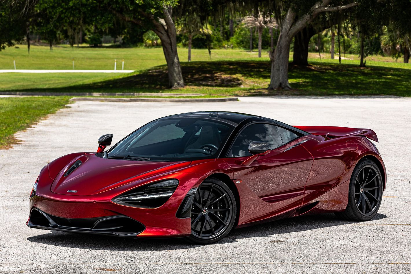 2018 McLaren 720S Luxury's photo