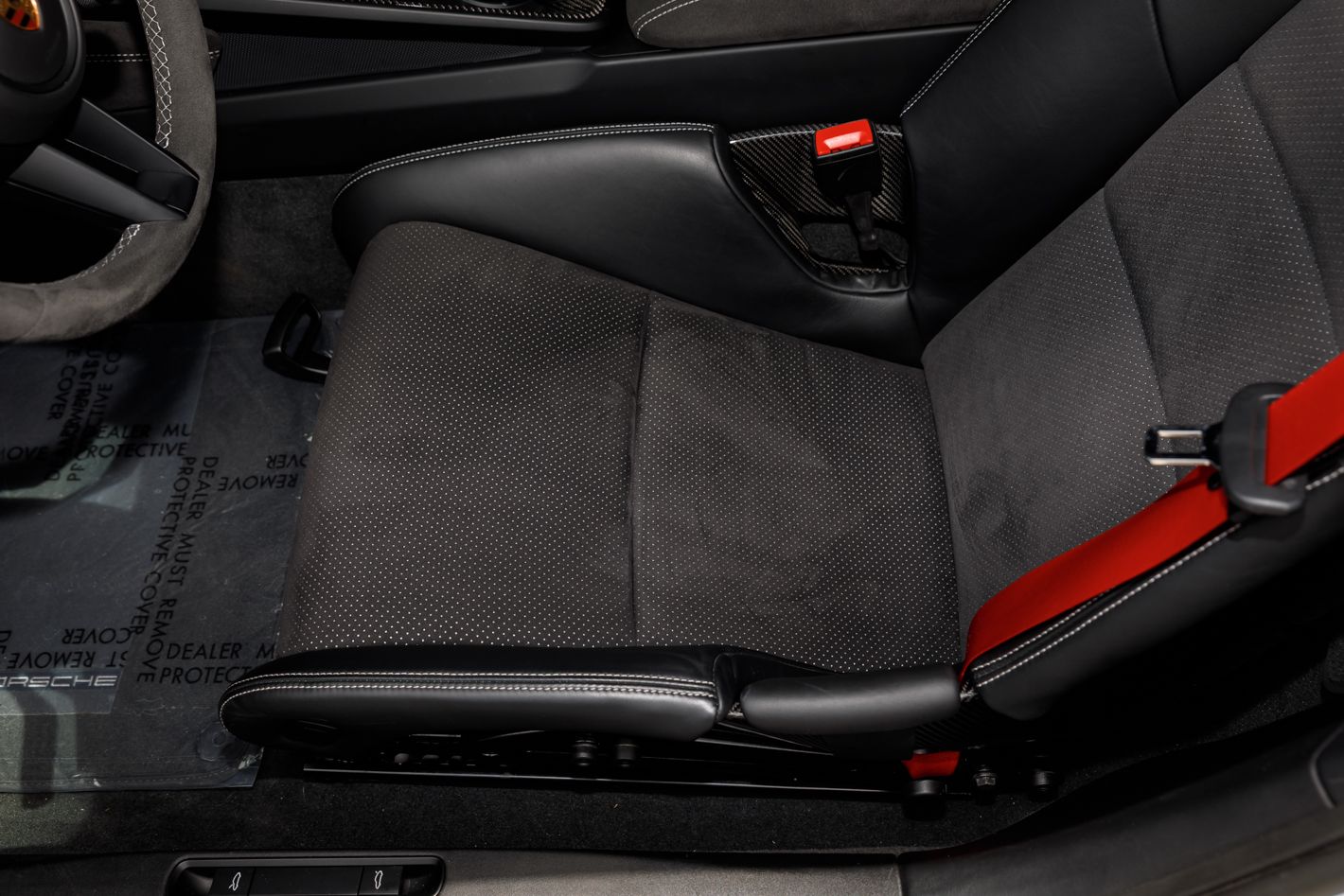 2023 Porsche 911 GT3 - Photo 37