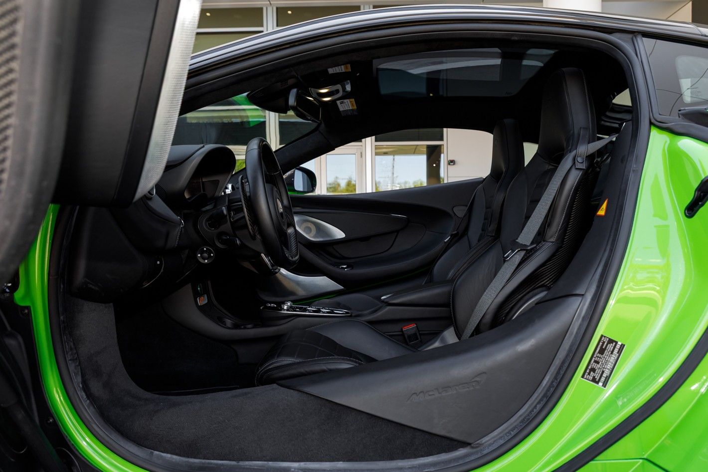 2025 McLaren GTS Base - Photo 29