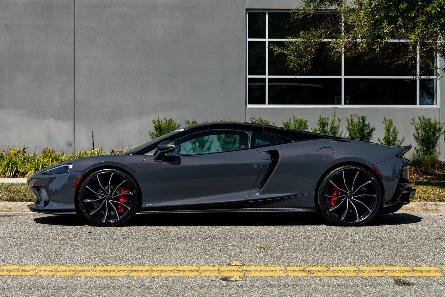 2025 McLaren GTS Base - Photo 23