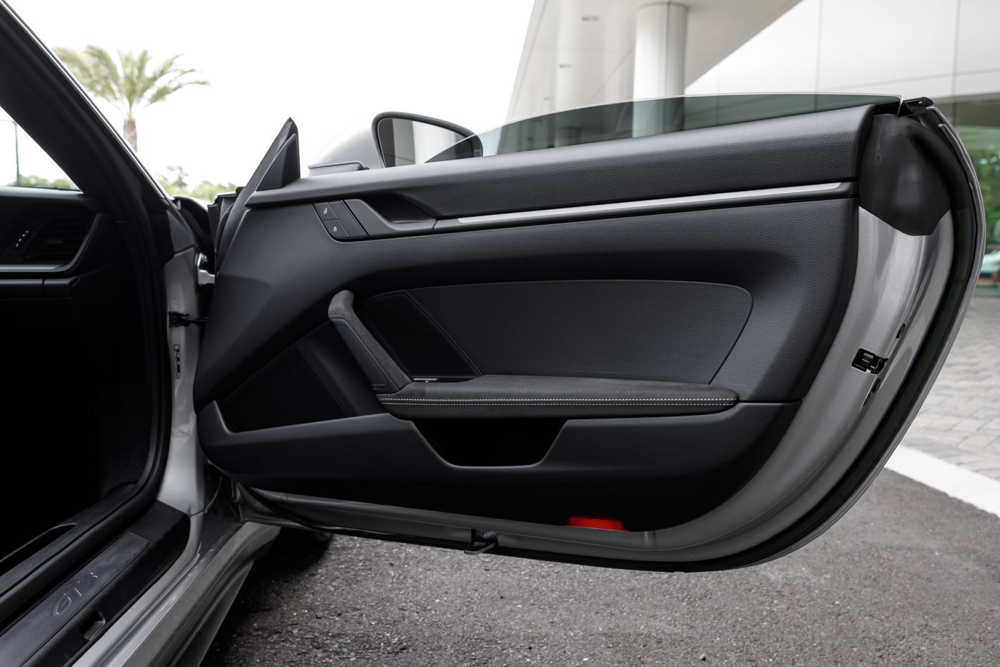 2023 Porsche 911 GT3 - Photo 51