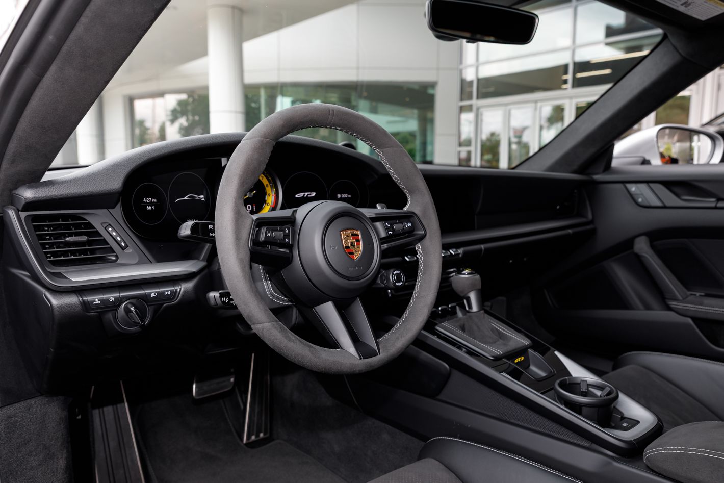 2023 Porsche 911 GT3 - Photo 43