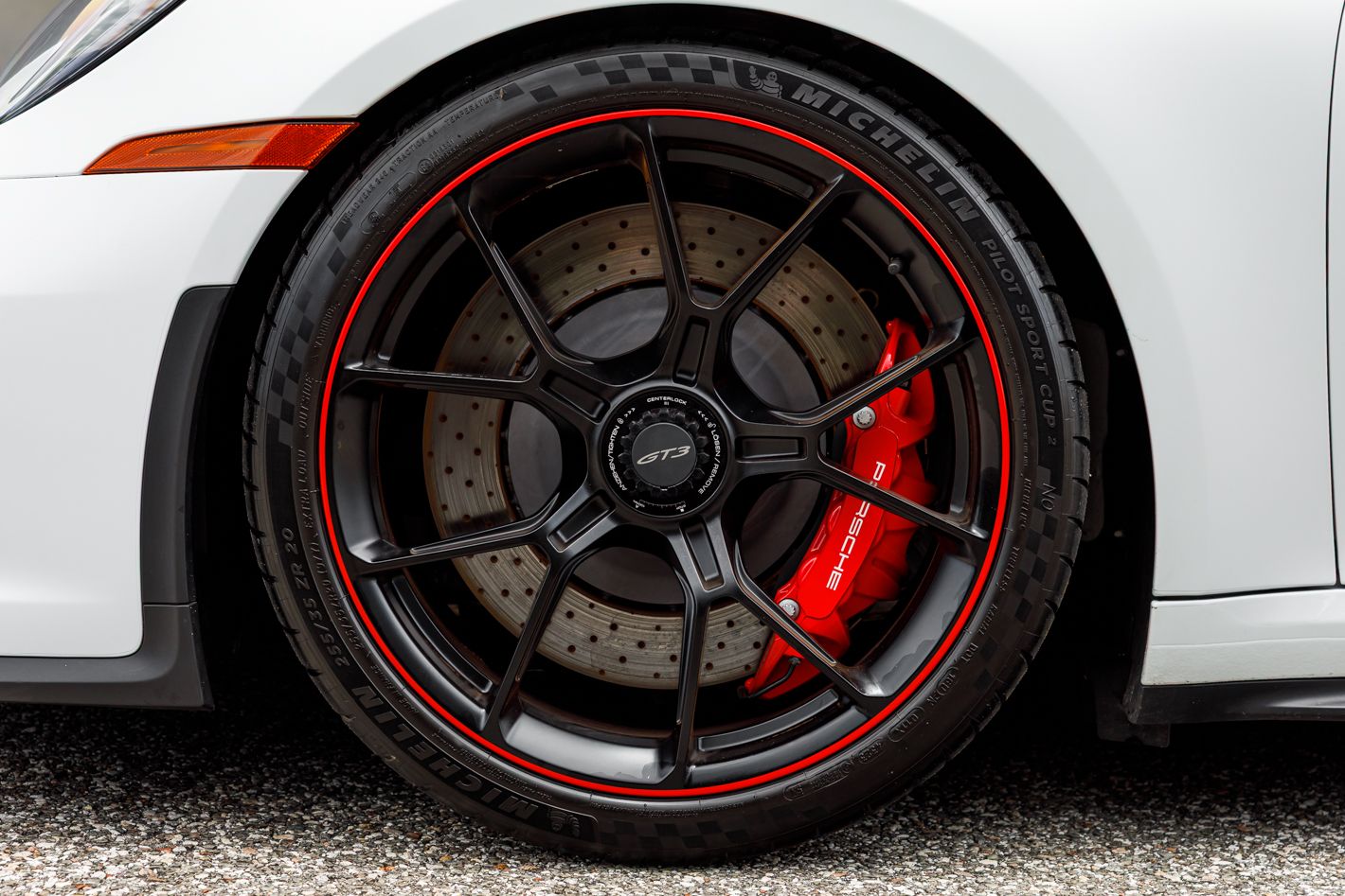 2023 Porsche 911 GT3 - Photo 26