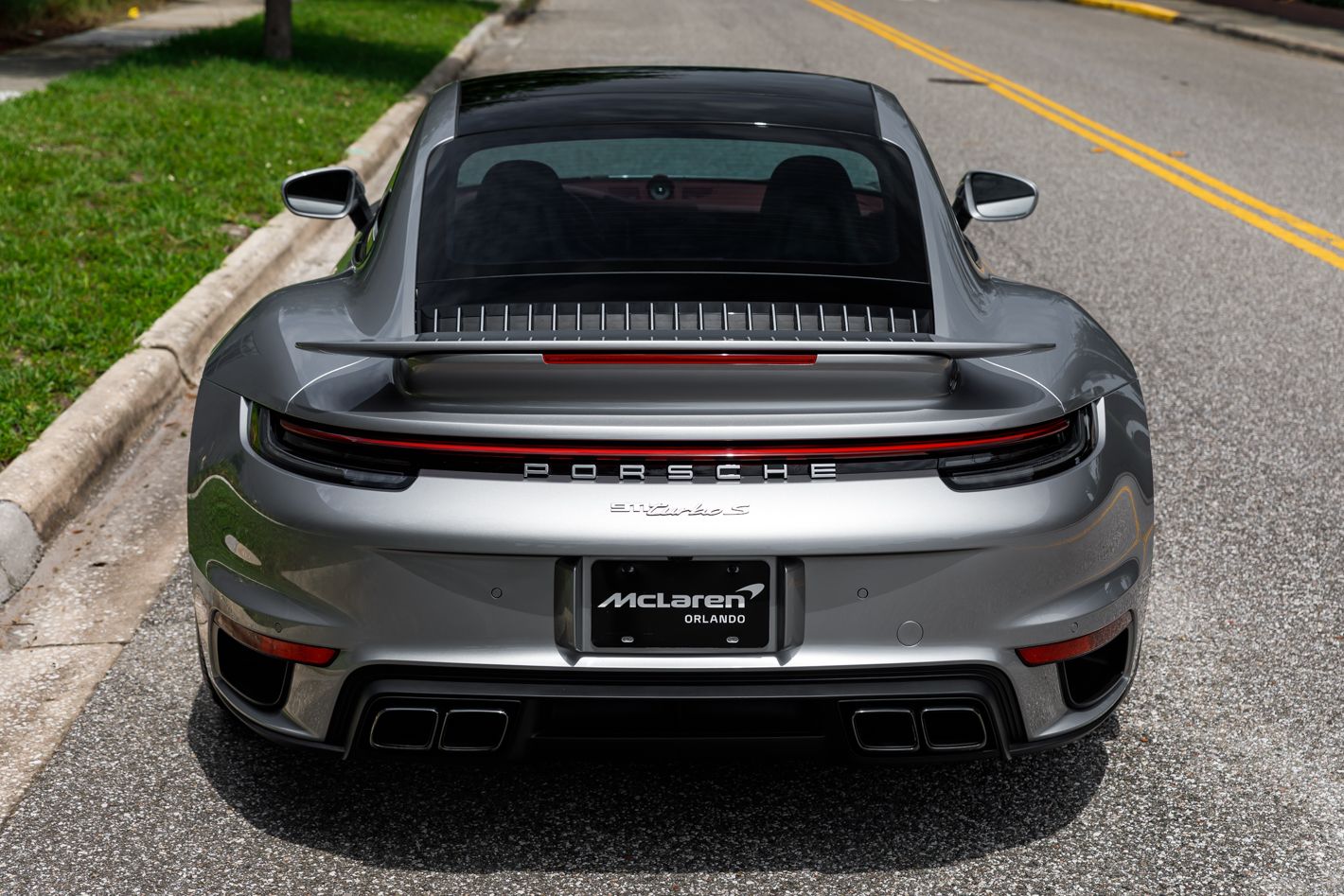 2021 Porsche 911 Turbo S - Photo 9