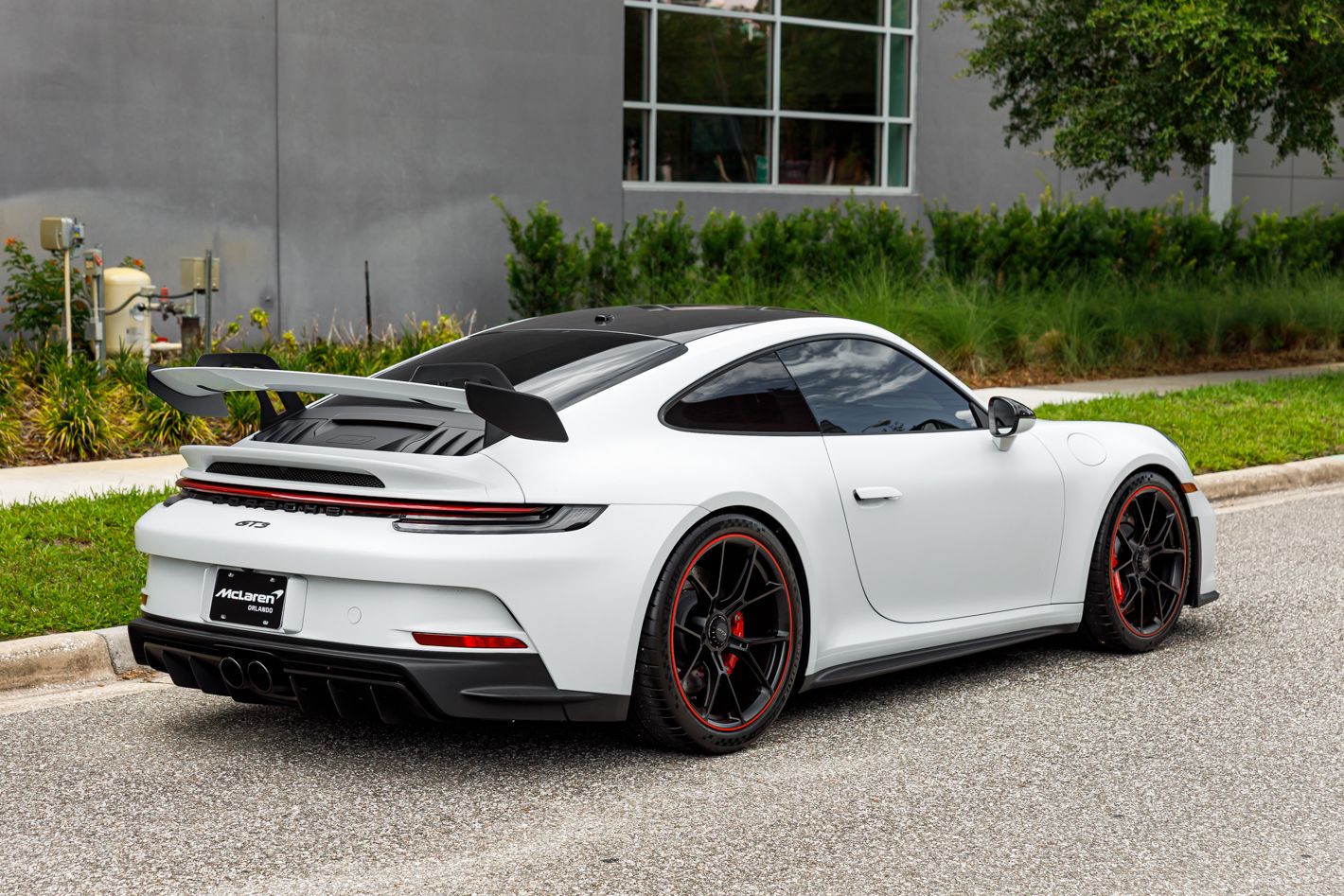 2023 Porsche 911 GT3 - Photo 8