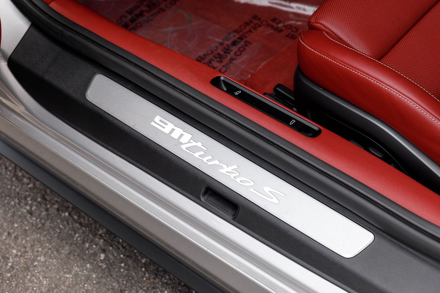 2021 Porsche 911 Turbo S - Photo 44