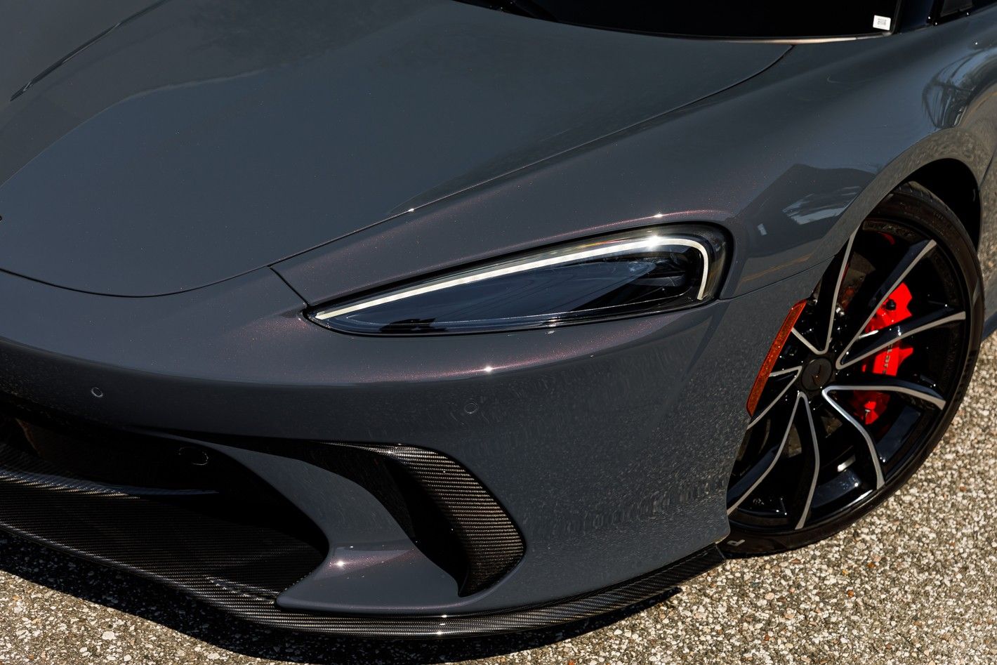2025 McLaren GTS Base - Photo 33