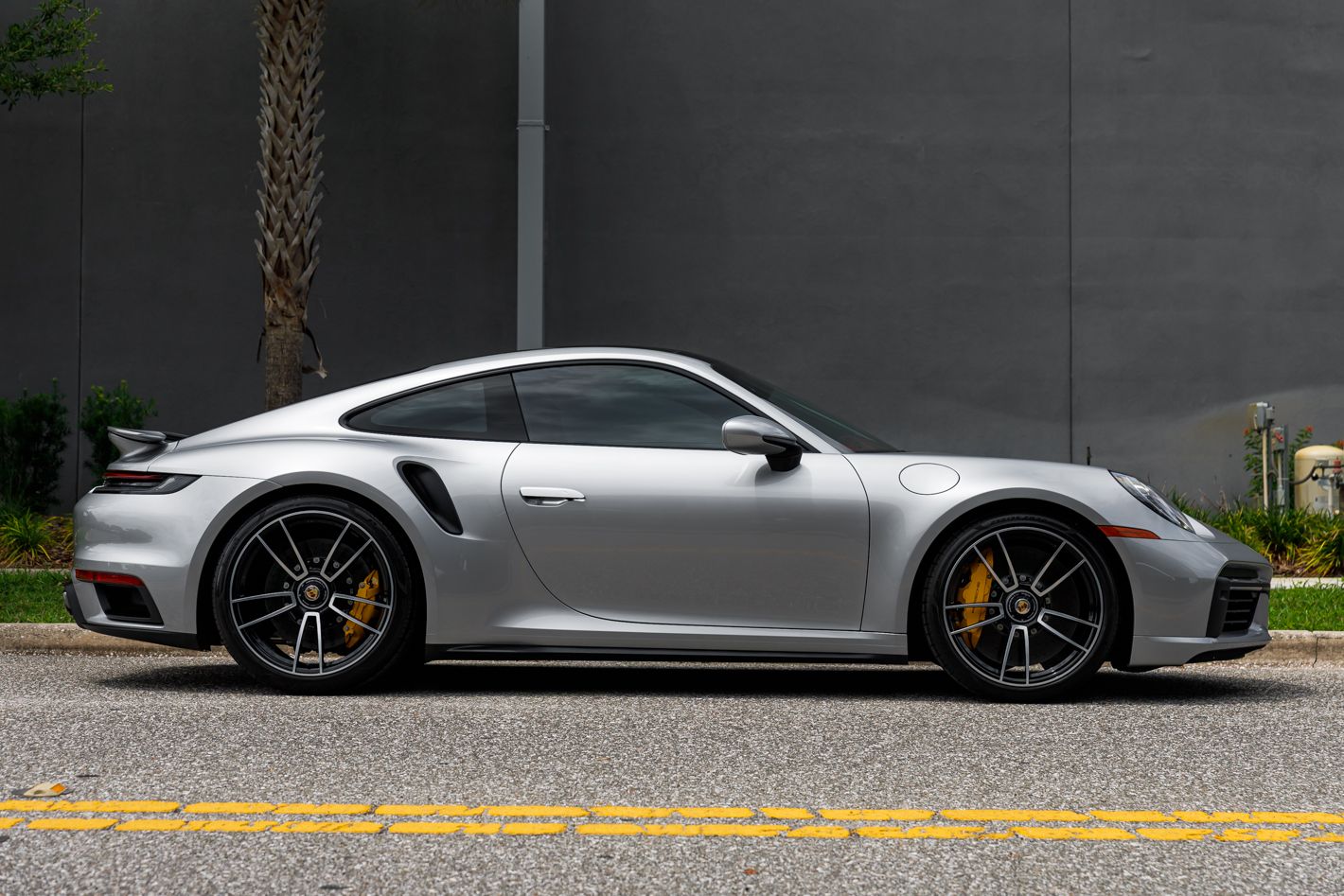 2021 Porsche 911 Turbo S - Photo 14