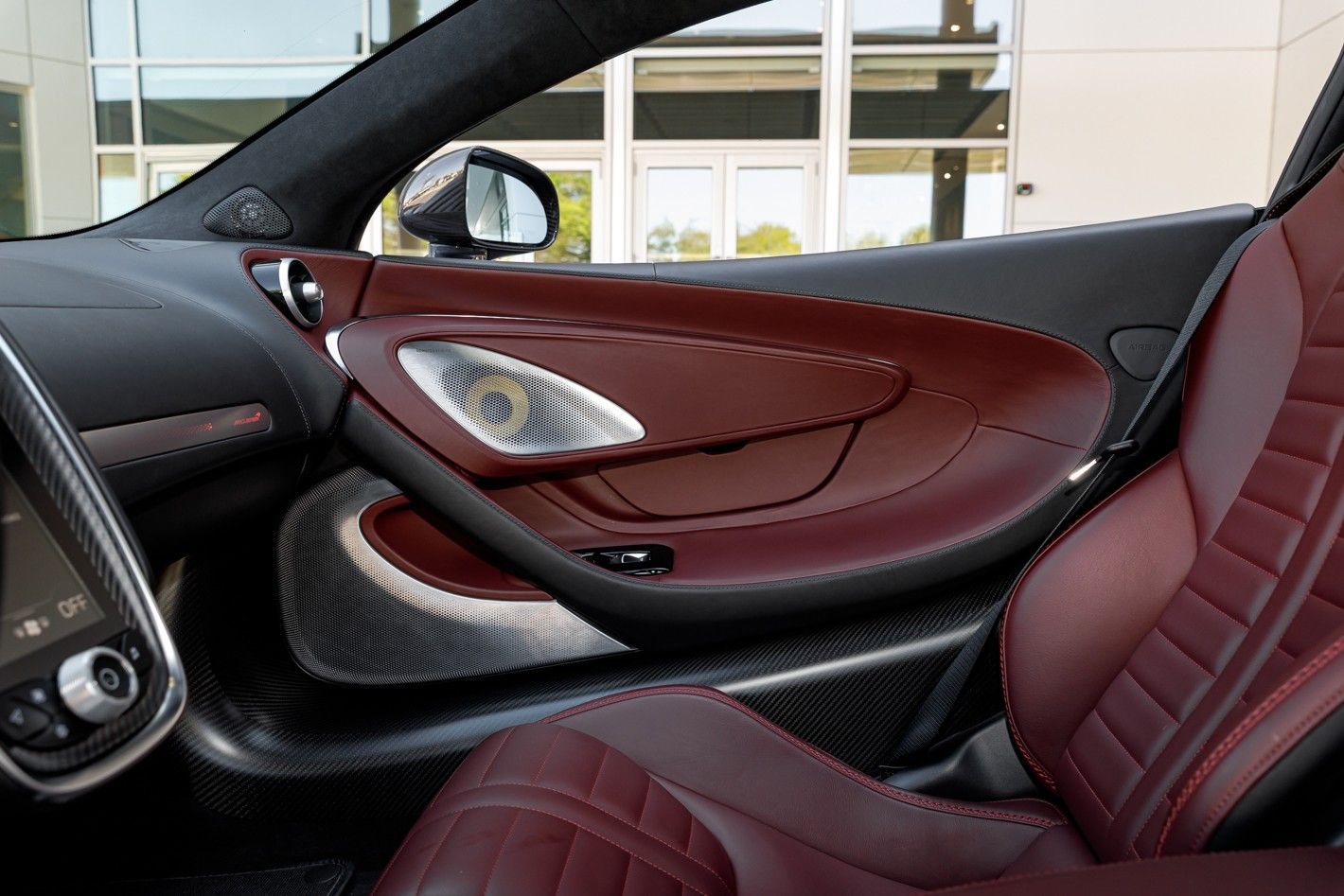 2025 McLaren GTS Base - Photo 43