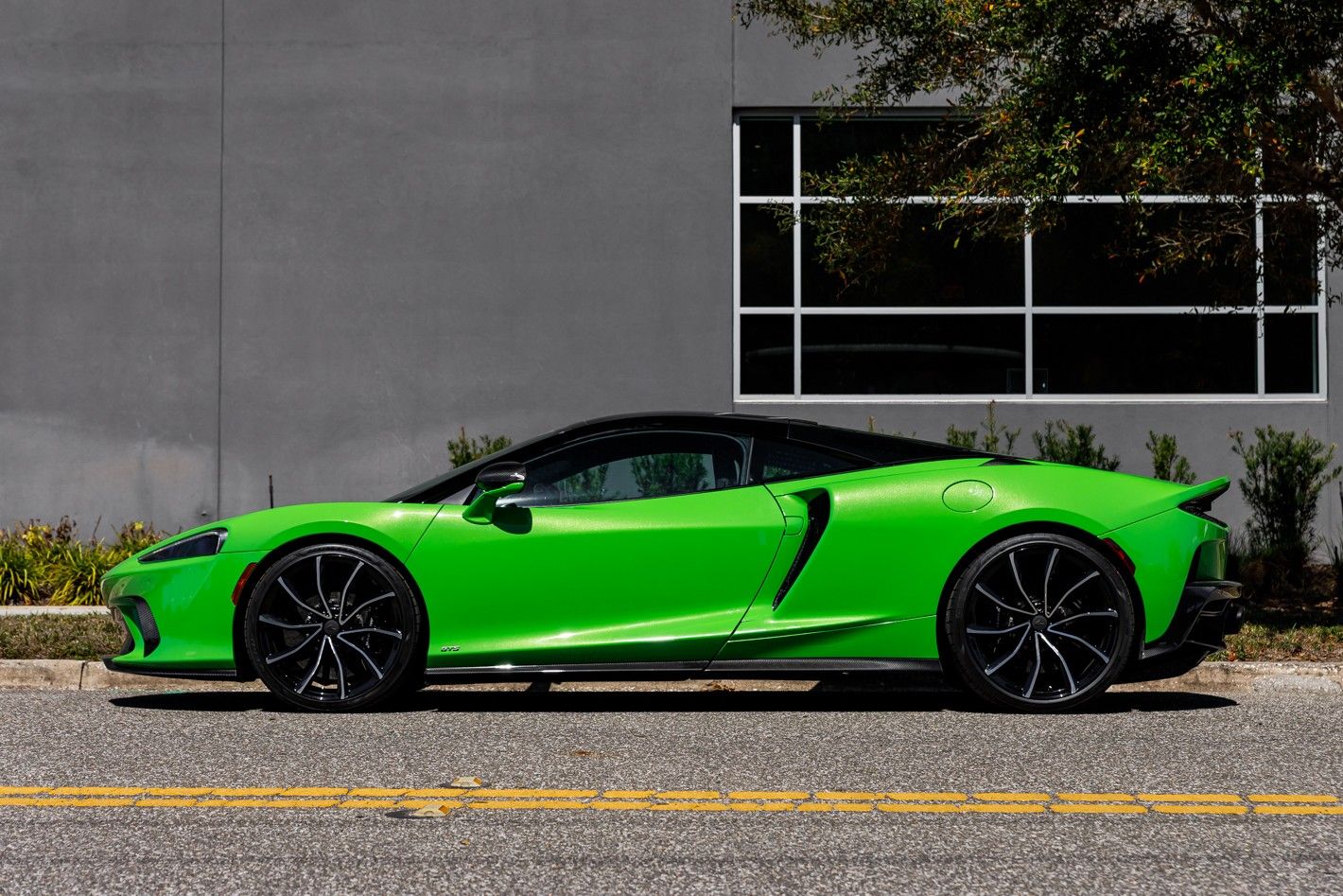 2025 McLaren GTS Base - Photo 16