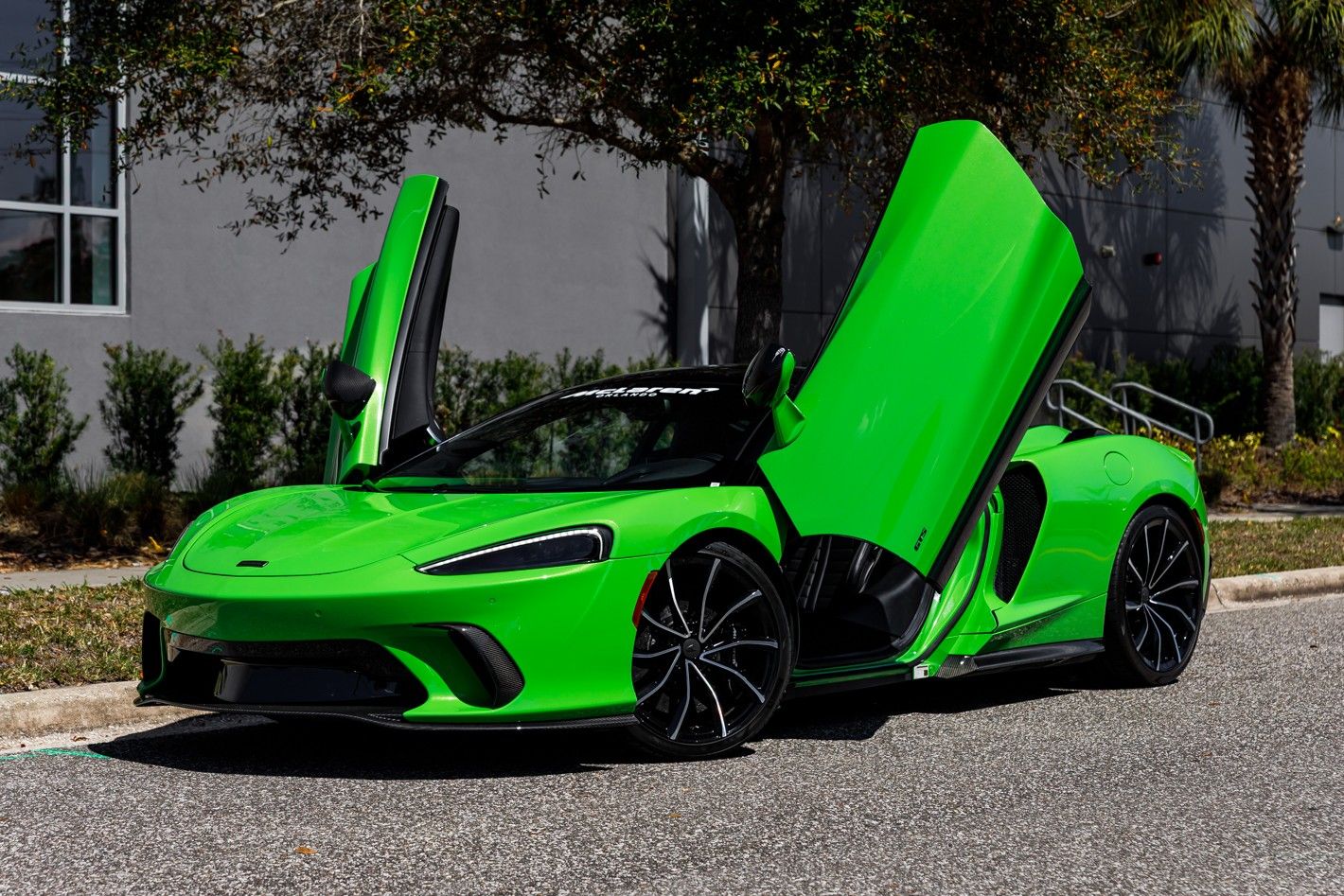 2025 McLaren GTS Base - Photo 23