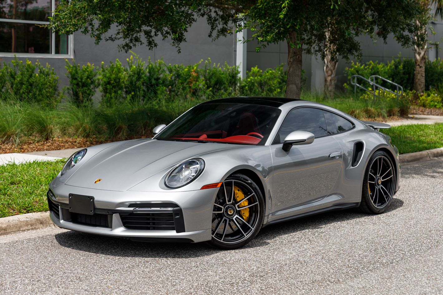 2021 Porsche 911 Turbo S - Photo 33