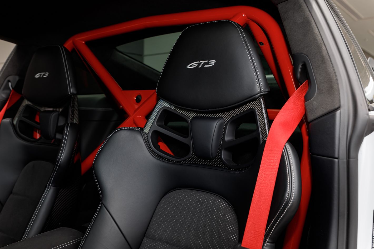 2023 Porsche 911 GT3 - Photo 42